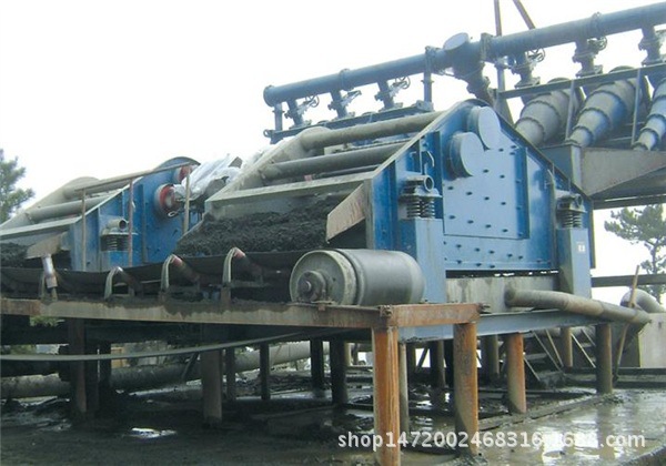 礦用高頻脫水振（zhèn）動篩、